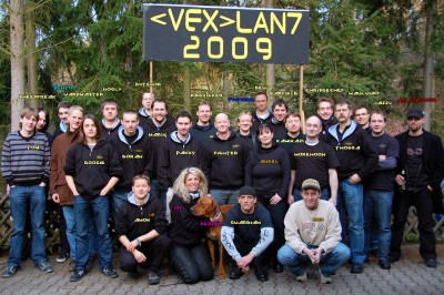 VEX-LAN-7-2009-Group.jpg