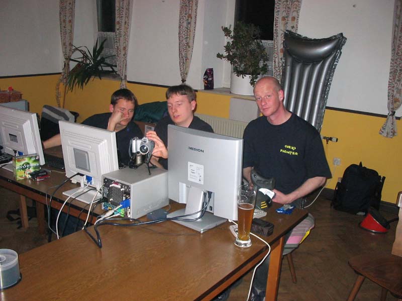 LAN 011